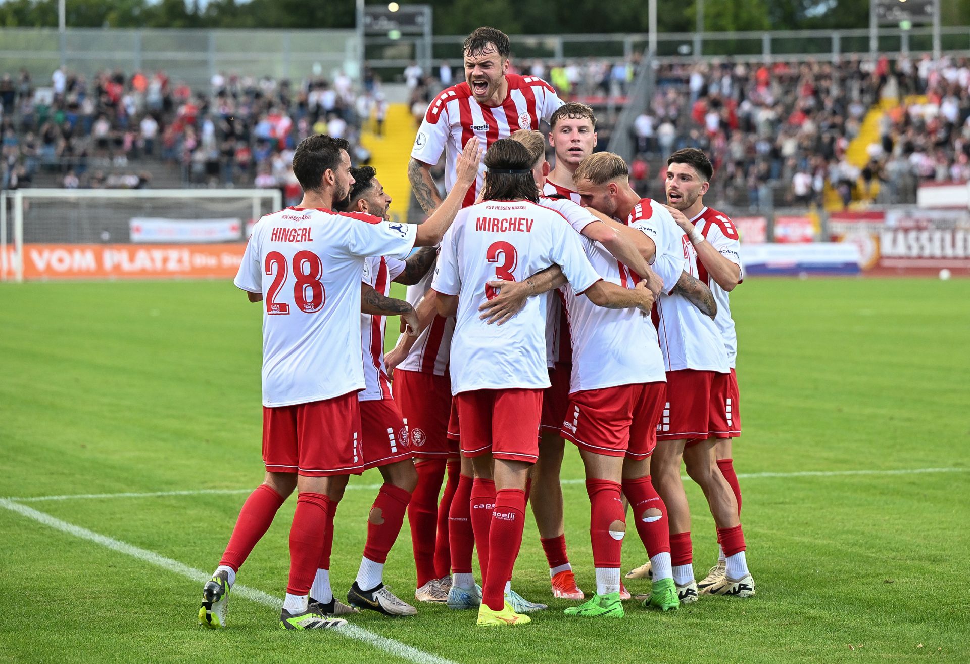 KSV Hessen Kassel, Eintrach Frankfurt II, Endstand 2:0 KSV Hessen Kassel, Eintrach Frankfurt II, Endstand 2:0