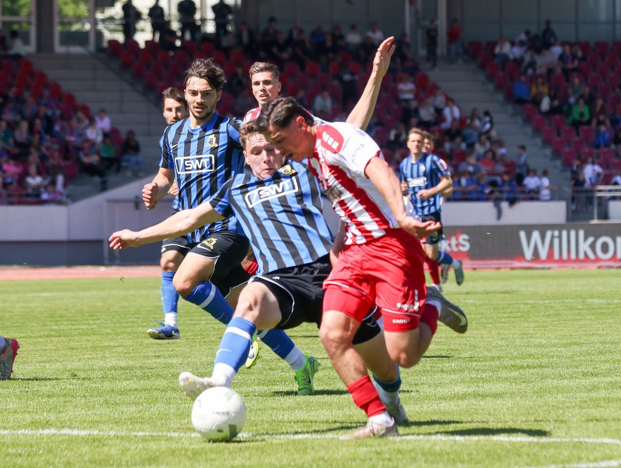 KSV Hessen Kassel - Eintracht Trier KSV Hessen Kassel - Eintracht Trier