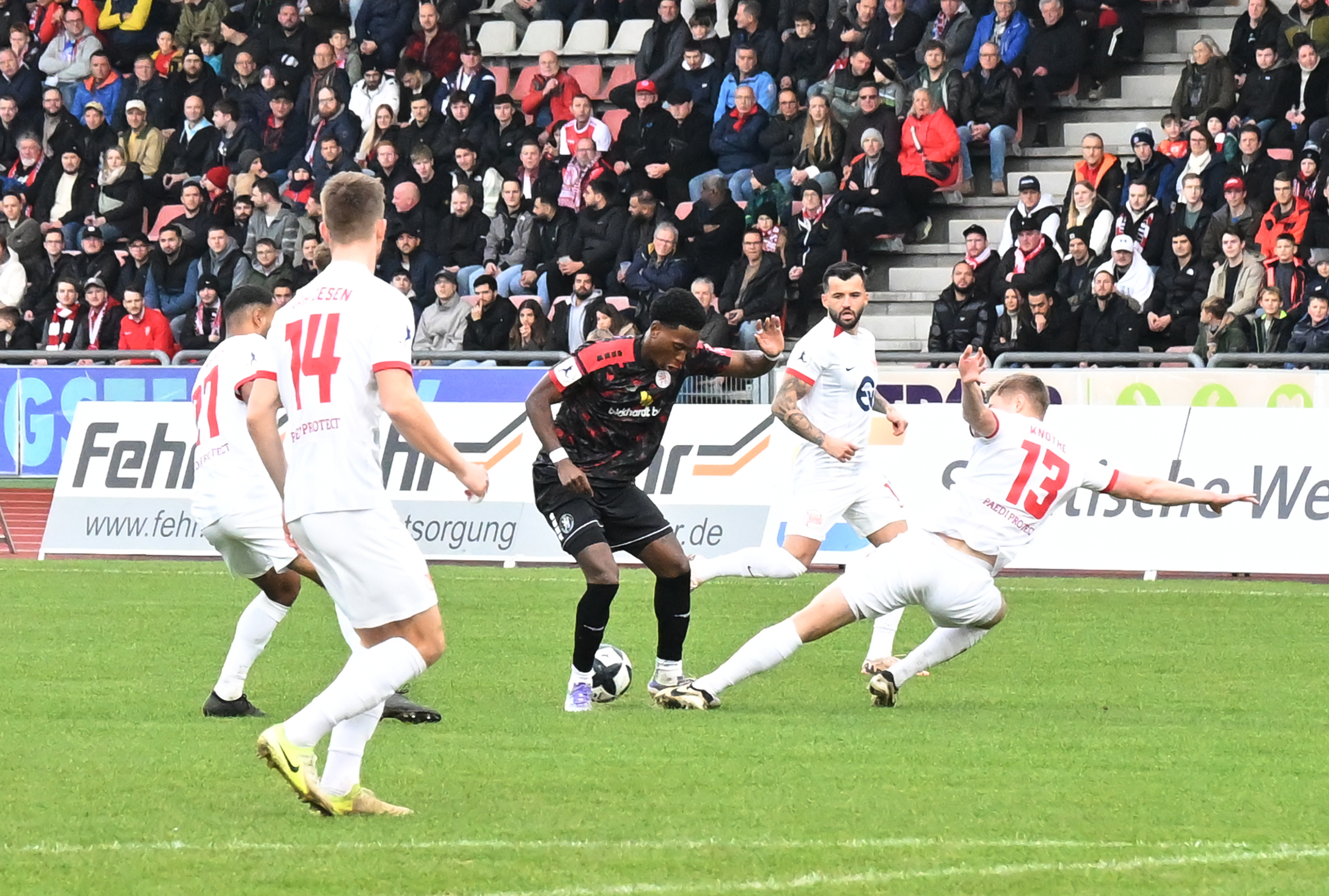 KSV Hessen Kassel, Kickers Offenbach, Endstand 1:1 KSV Hessen Kassel, Kickers Offenbach, Endstand 1:1