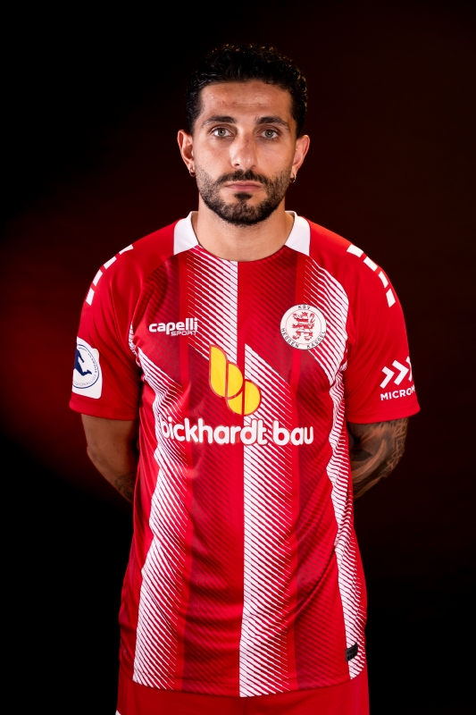 Nael Najjar (32) Nael Najjar (32)