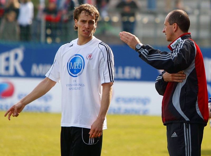 Matthias Hamann (Trainer KSV Hessen Kassel ) und Sebastian Zinke
