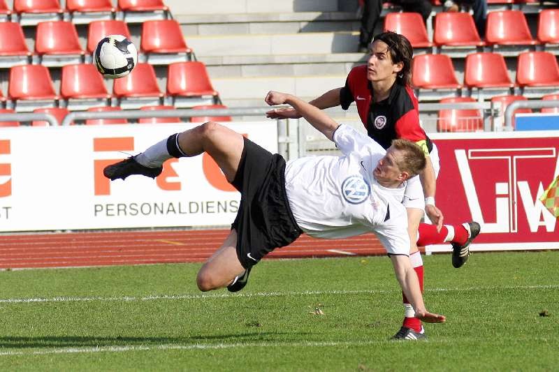 Thorsten Bauer beim Spiel gegen den  SV Wehen Wiesbaden II