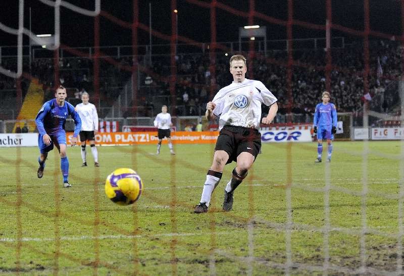 KSV Hessen - SV Darmstadt 98: Thorsten Bauer