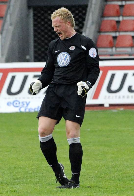 KSV Hessen - SpVgg Unterhaching II: Dennis Lamczyk