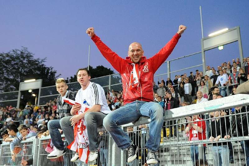 KSV Hessen - 1. FC Nürnberg II: Fanjubel