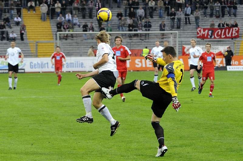 KSV Hessen - SSV Ulm: Dennis Tornieporth