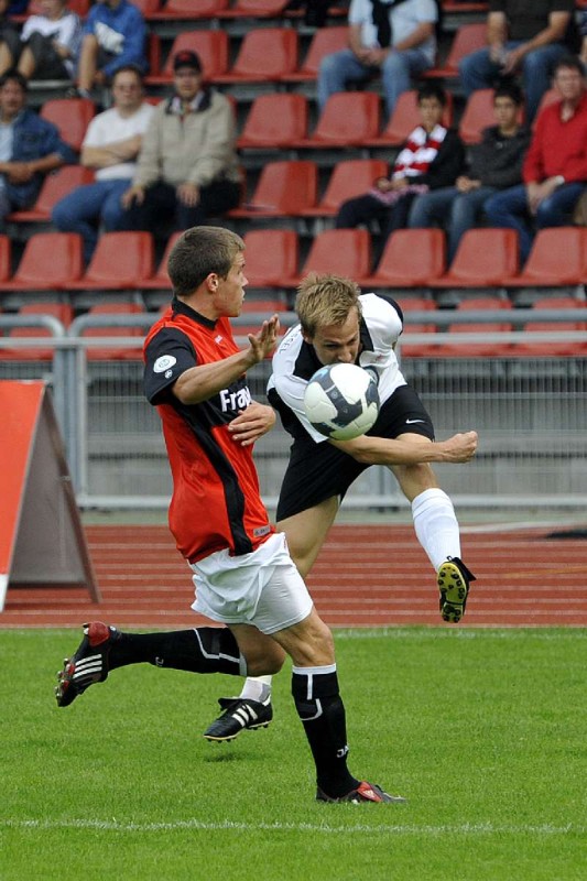 KSV Hessen - Eintracht Frankfurt II: Dennis Tornieporth