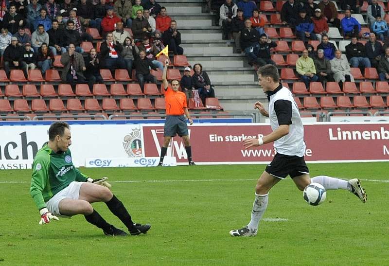 KSV Hessen Kassel - FC Bayern Alzenau: Thomas Brechler