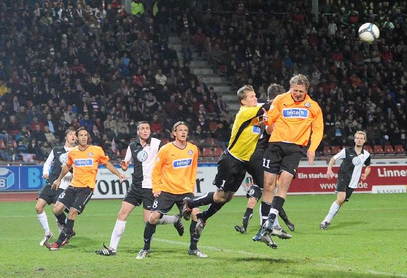 KSV Hessen - VfR Aalen: Marcel Stadel, Michael Zepek, Enrico Gaede