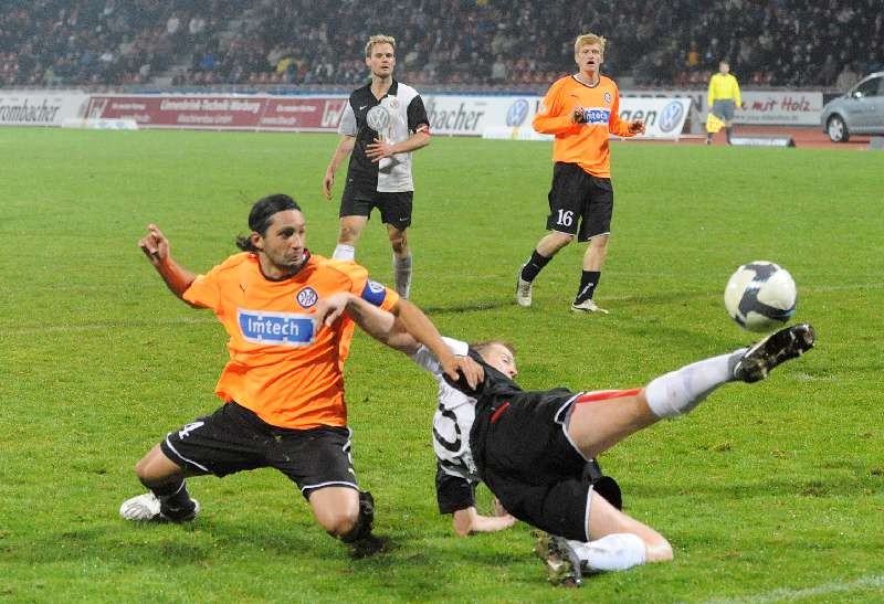 KSV Hessen - VfR Aalen: Thorsten Bauer, Enrico Gaede