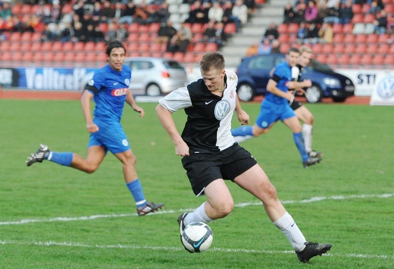 KSV Hessen - Stuttgarter Kickers: Thorsten Bauer