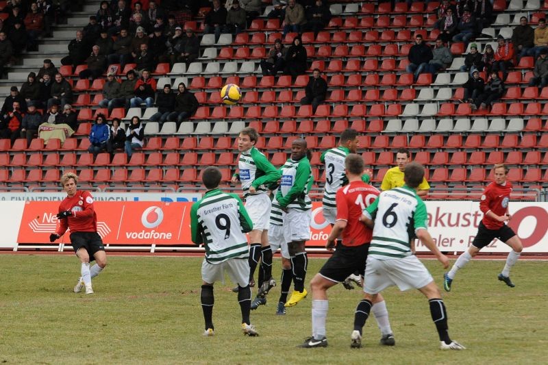 KSV Hessen - Greuther Fürth II: Kevin Wölk, Thorsten, Bauer, Rene Ochs