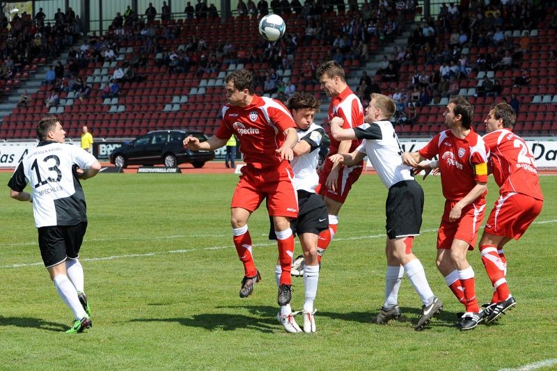 KSV Hessen - SSV Reutlingen: Thomas Brechler, Marcel Stadel, Thorsten Bauer