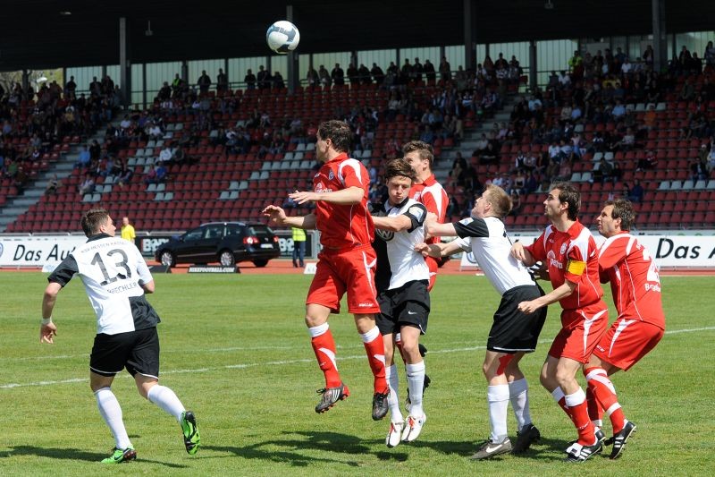 KSV Hessen - SSV Reutlingen: Thomas Brechler, Marcel Stadel, Thorsten Bauer