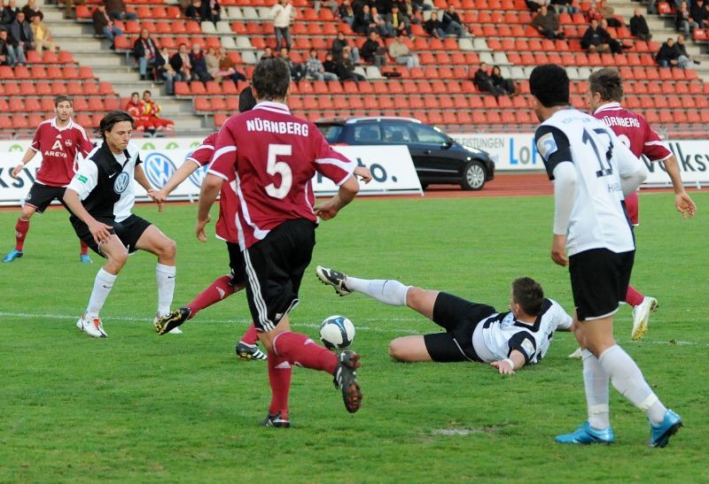 KSV Hessen - 1. FC Nürnberg II: Marcel Stadel, Thomas Brechler, Harez Habib