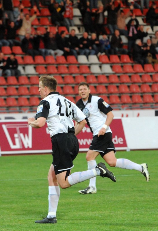 KSV Hessen - 1. FC Nürnberg II: Thorsten Bauer, Thomas Brechler