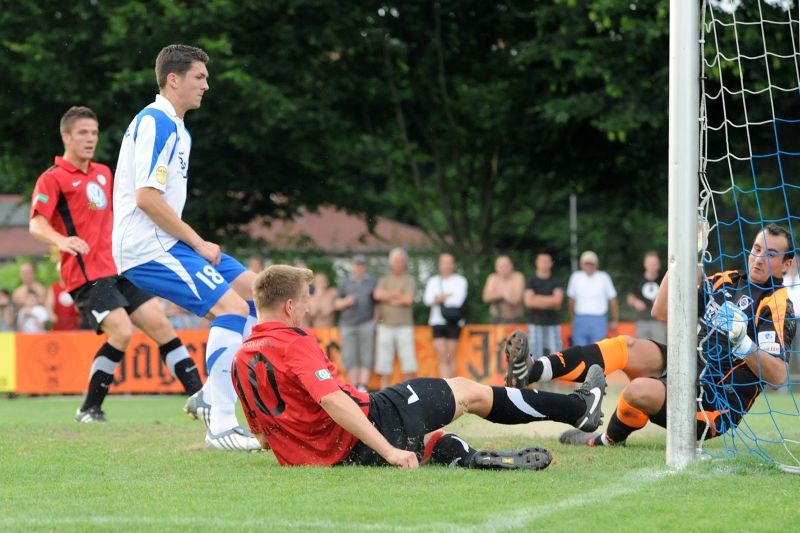 Kreispokalfinale OSC-Vellmar - KSV Hessen: Tobias Damm, Thorsten Bauer