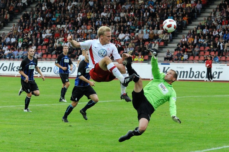 KSV Hessen - SpVgg Weiden: Sebastian Gundelach