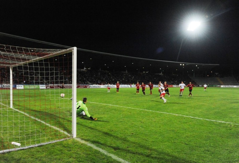 KSV Hessen - Eintracht Frankfurt II: Andreas Mayer