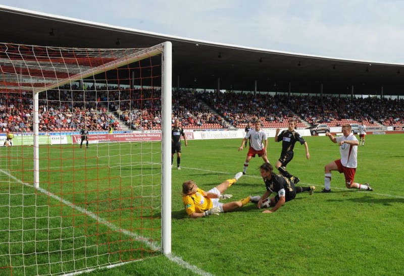 KSV Hessen - Wormatia Worms: Thorsten Bauer