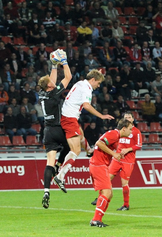 KSV Hessen - SC Pfullendorf: Enrico Gaede