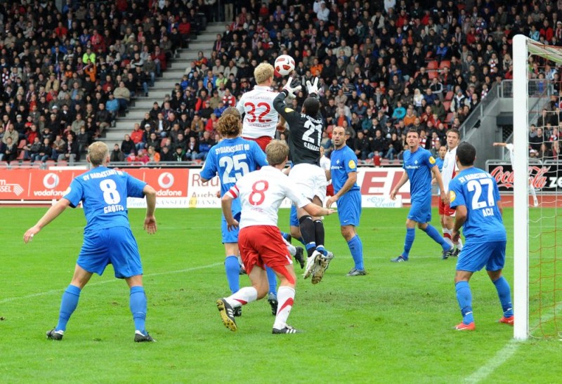 KSV Hessen - SV Darmstadt 98: Enrico Gaede, Sebastian Gundelach