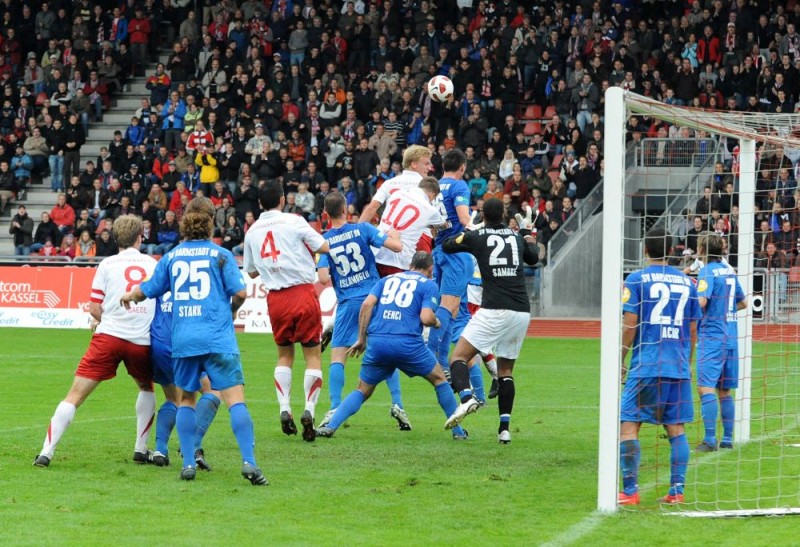 KSV Hessen - SV Darmstadt 98: Enrico Gaede, Mentor Latifi, Thorsten Bauer, Sebastian Gundelach