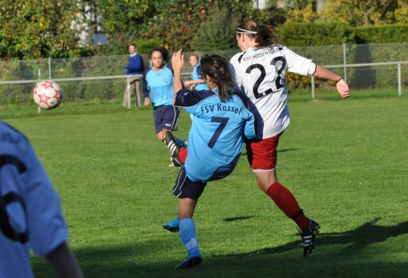 FSV Kassel - KSV Hessen Frauen: Adelina Morina