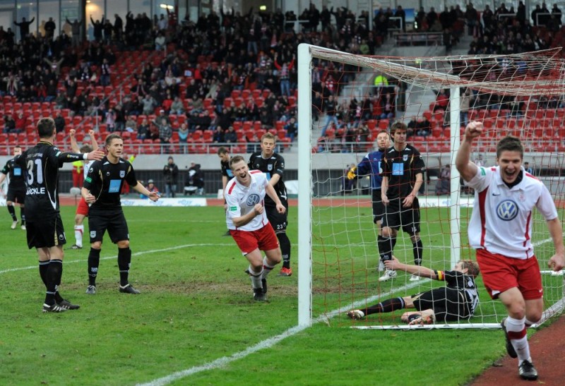 KSV Hessen - SSV Ulm 1846: Thorsten Bauer, Tobias Damm Torjubel