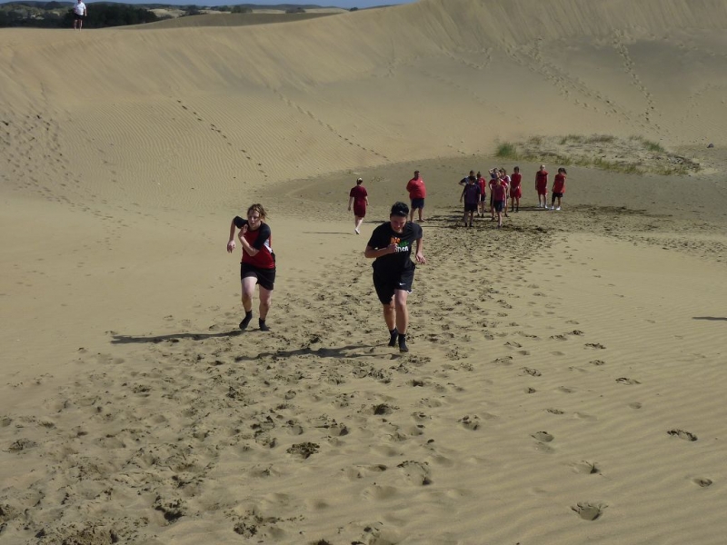 Frauen im Trainingslager auf Gran Canaria: Dünensprints bergauf