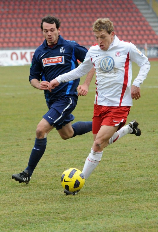 KSV Hessen - SC Freiburg II: Andreas Mayer