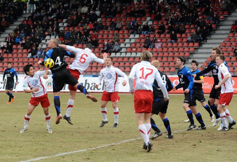 KSV Hessen - FSV Frankfurt II: Ken Asaeda, Michael Zepek, Tobias Damm, Mario Neunaber, Thorsten Bauer



