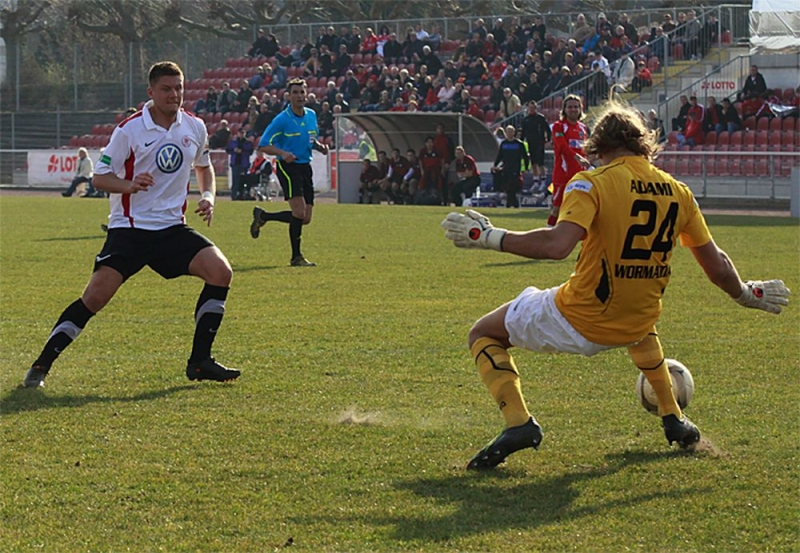 Worms - KSV Hessen: Tobias Damm