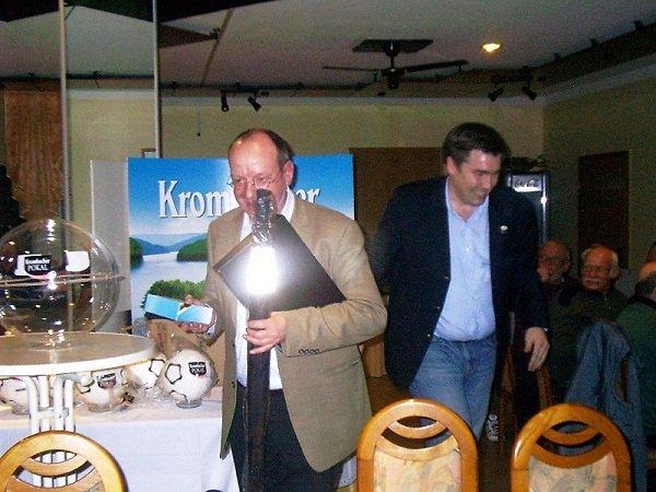 Krombacher Pokalauslosung 2011