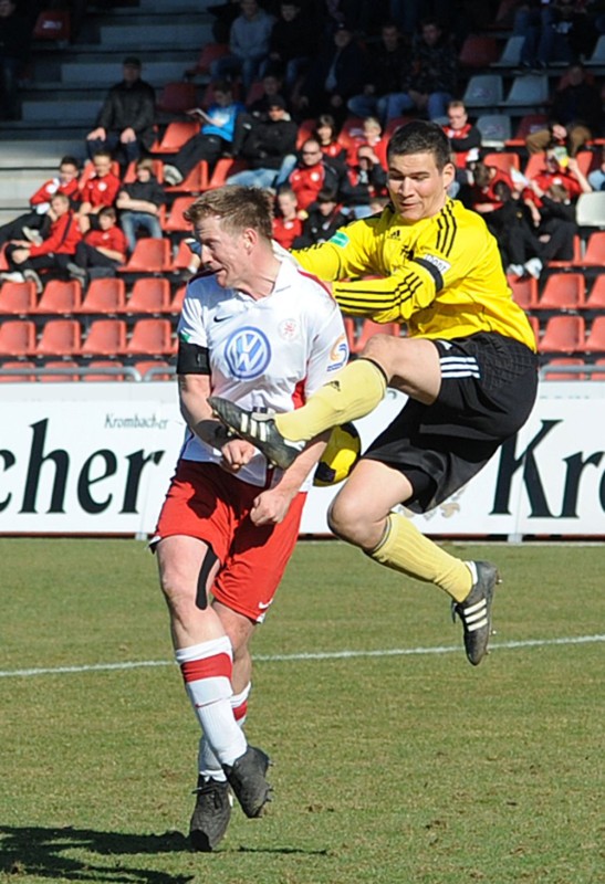 KSV Hessen - FC Memmingen: Thorsten Bauer