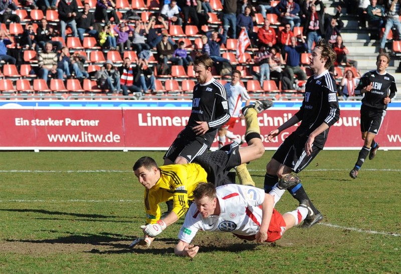 KSV Hessen - FC Memmingen: Thorsten Bauer