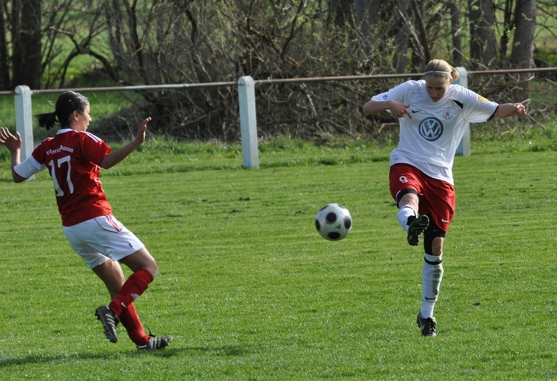 SV Ehringshausen - KSV Hessen Kassel: Katharina Zech