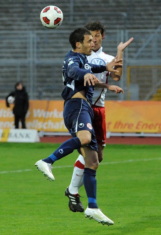 KSV Hessen - Offenbacher Kickers: Jens Grembowietz