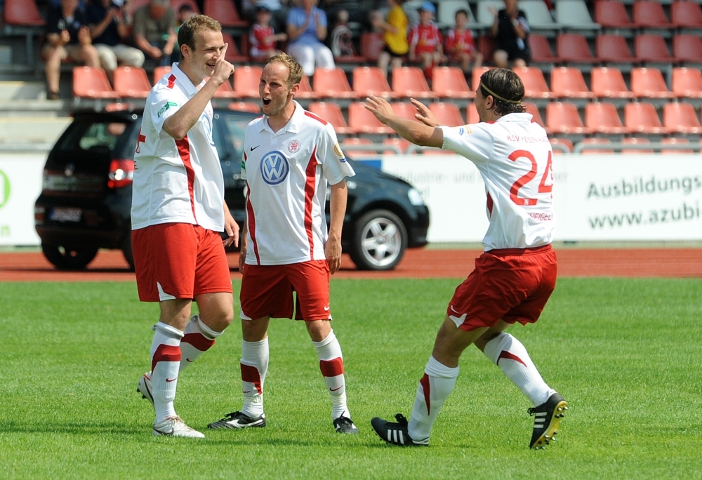 KSV Hessen - SV Wehen Wiesbaden II: Jubel, Dennis Joedecke, Rene Ochs, Benjamin Weigelt