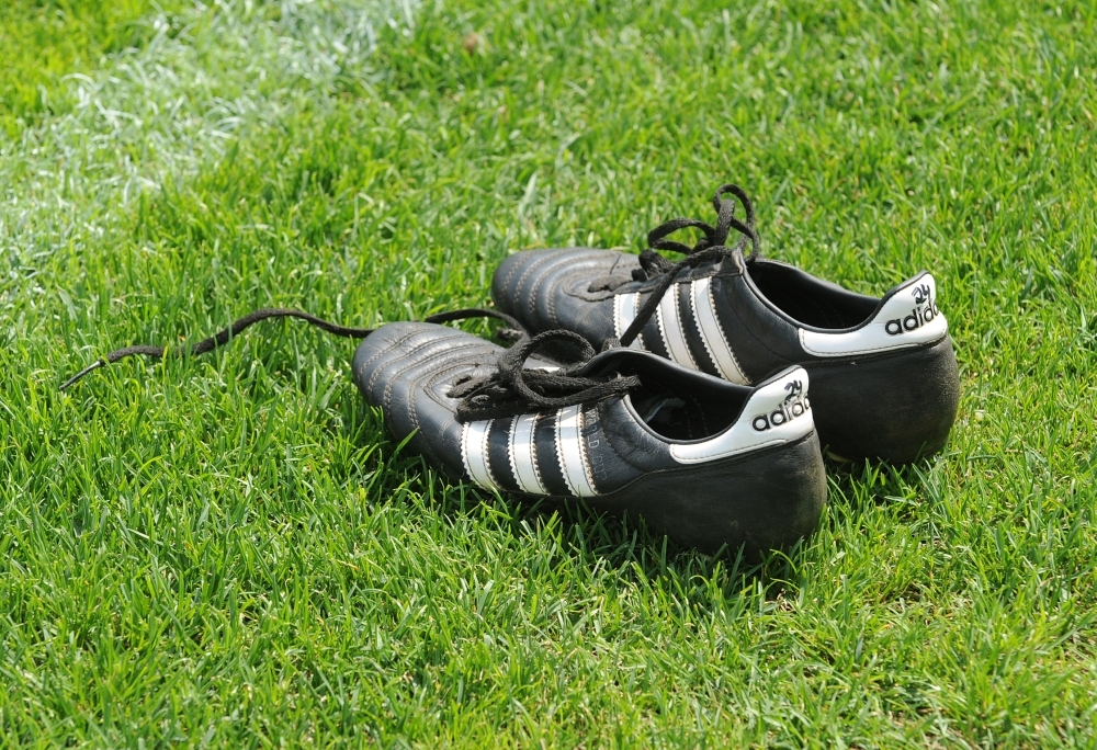 KSV Hessen - SV Wehen Wiesbaden II: Schuhe, Fußballschuhe