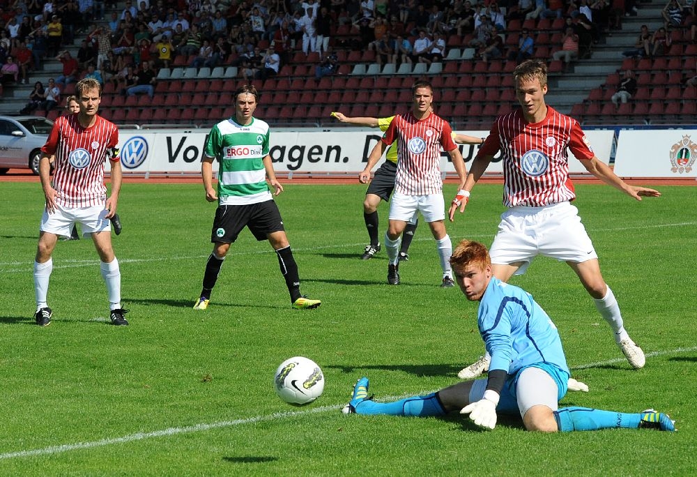 KSV Hessen - Greuther Fürth II: Enrico Gaede, Tobias Damm, Tim Knipping