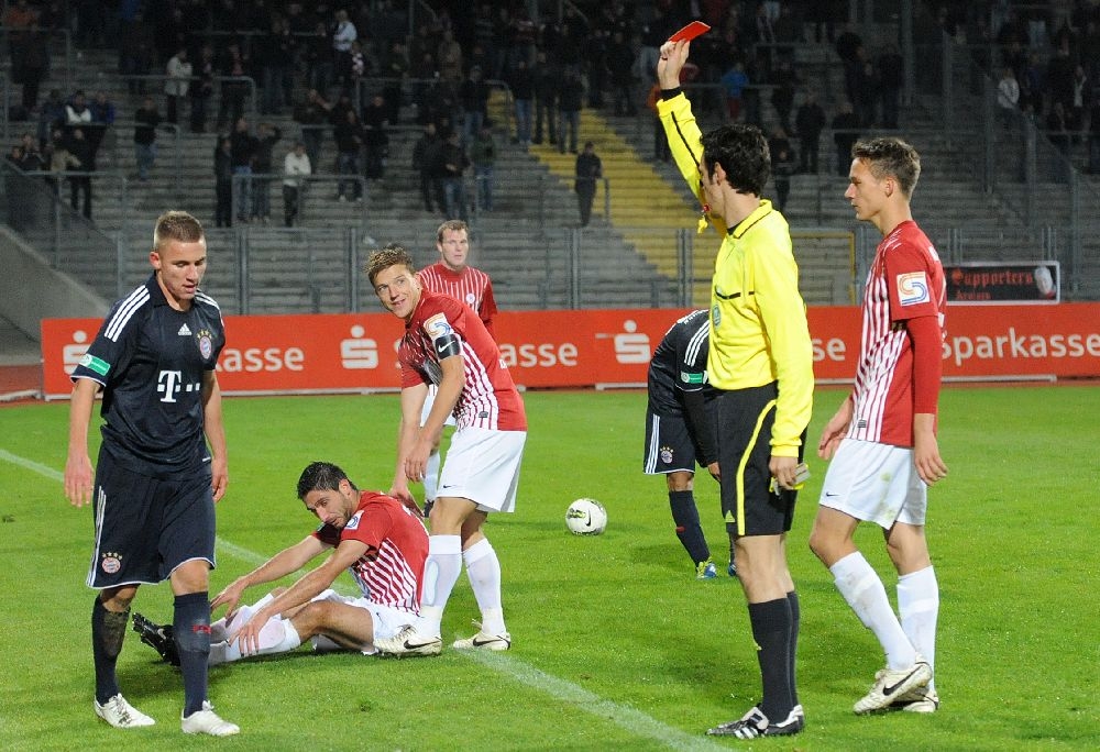 KSV Hessen - Bayern München II: Caner Metin, Andreas Mayer, Bernd Gerdes, Tim Knipping