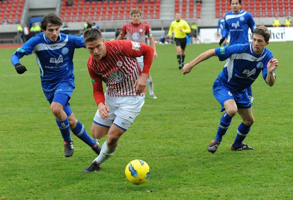 KSV Hessen - Bayern Alzenau: Tobias Damm