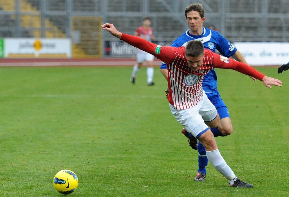 KSV Hessen - Bayern Alzenau: Tobias Damm