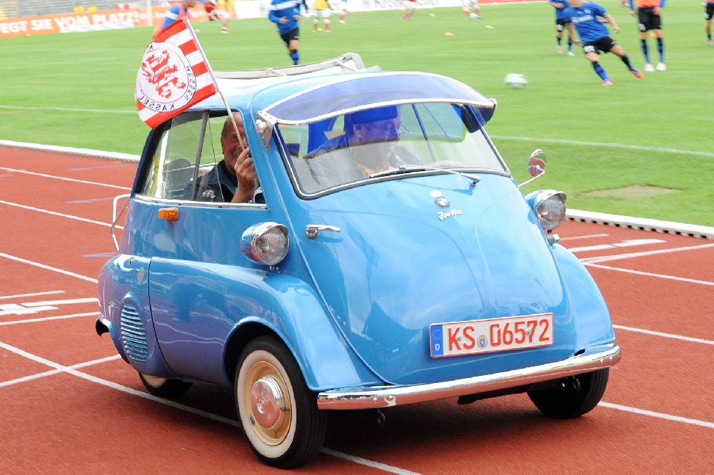 Holger Brück mit KSV-Fahne