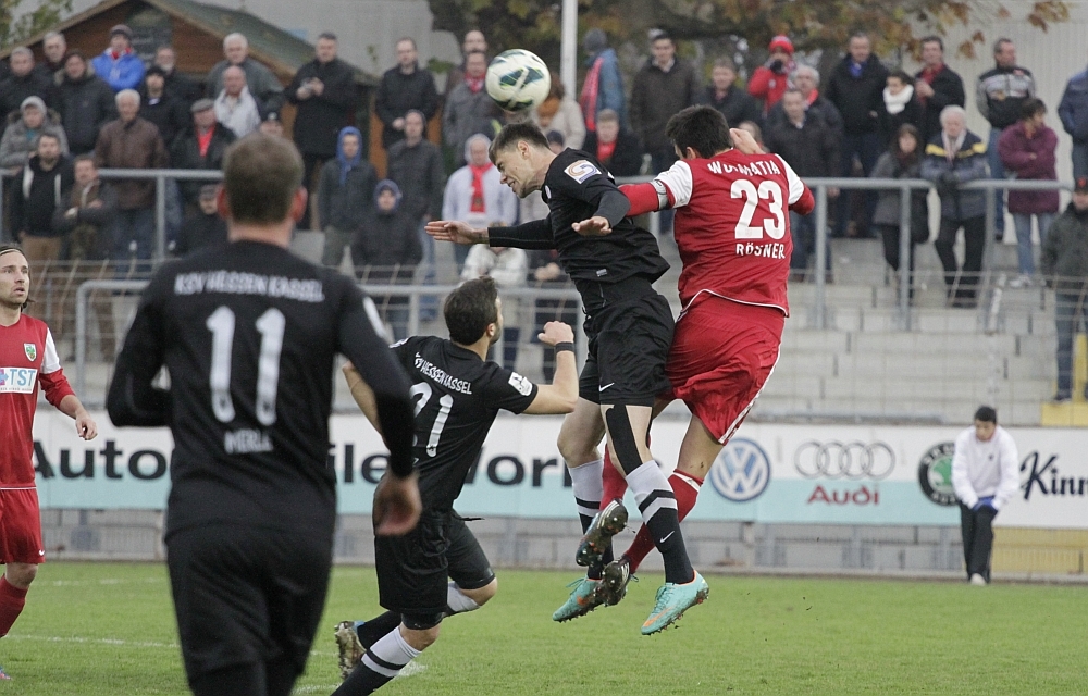 Henels erster Ballkontakt nach seiner Einwechslung