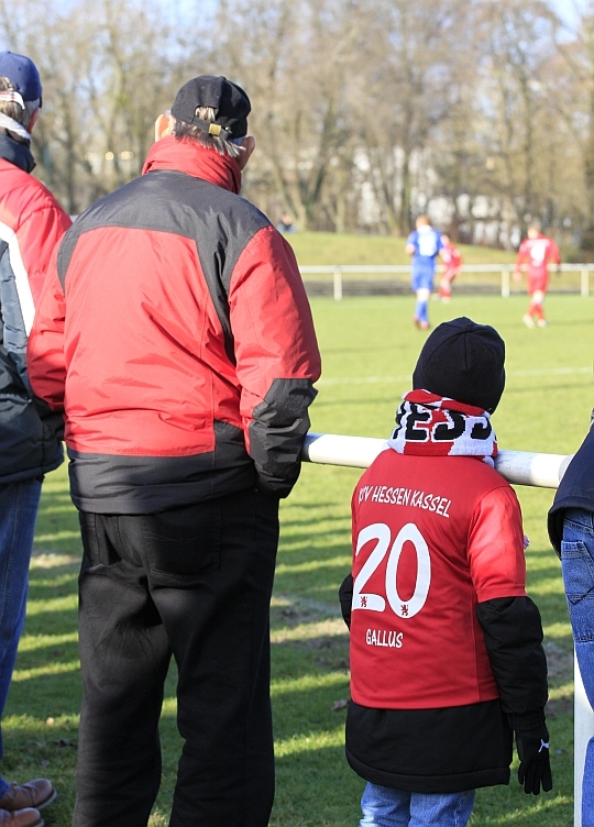 KSV Fans, alt und jung beieinander