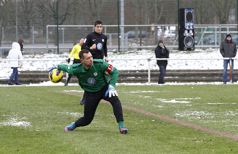 Carsten Nulle, im Hintergrund Müller