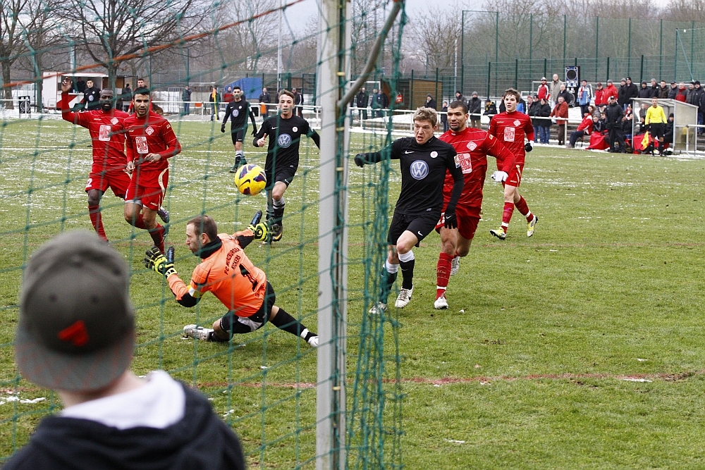 Bobo Mayer trifft zum 1:0