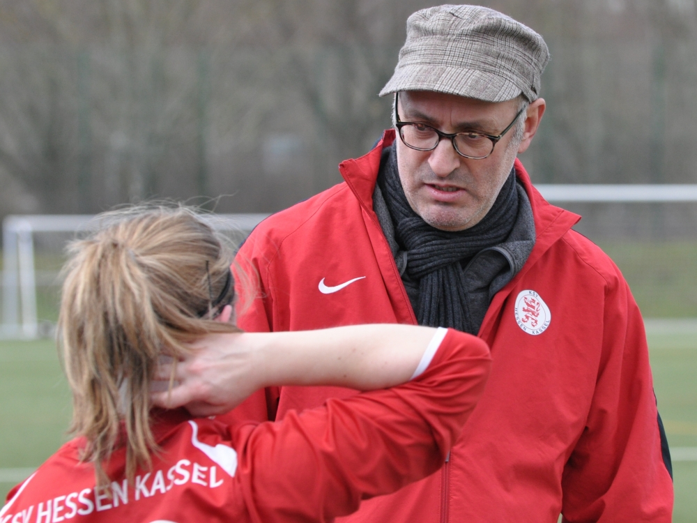 KSV Hessen Kassel - SG Wilhelmshöhe/Kaufungen: Trainer Carlos Serrano